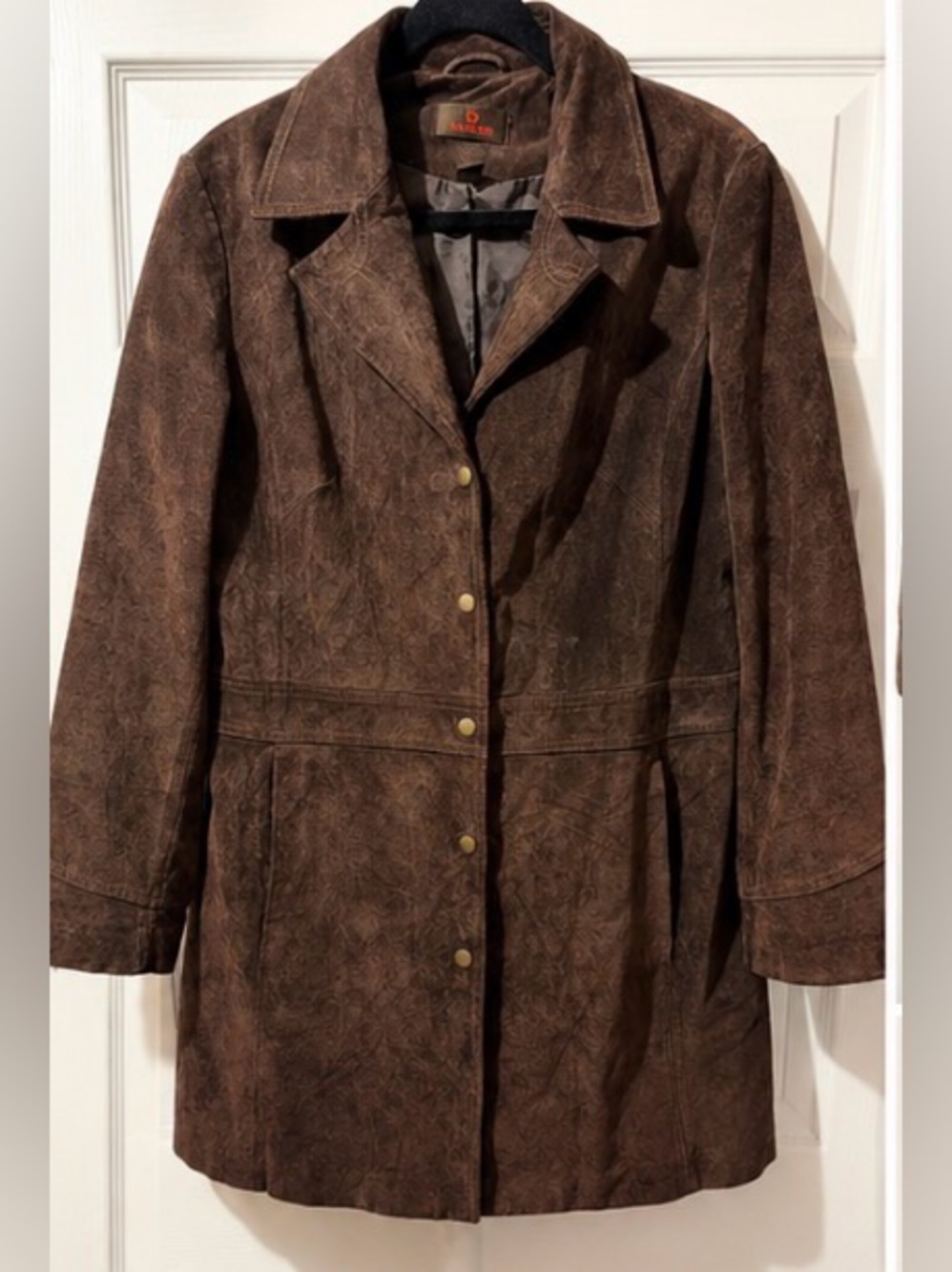 Danier Genuine Leather Suede Coat – Women’s Large – Brown – Classic Tailored